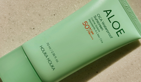NEW spf cica and aloe